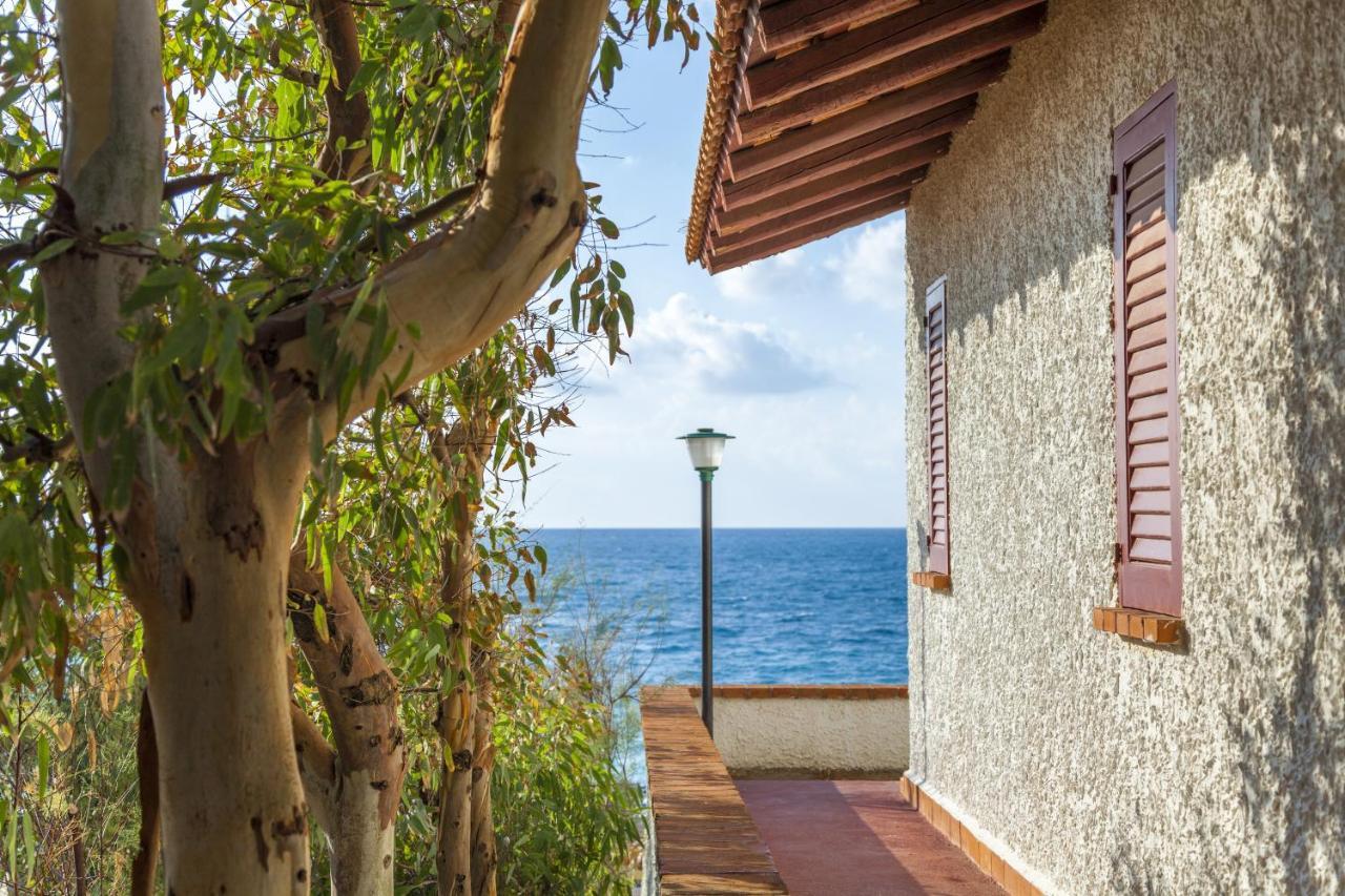 Th Gioiosa Mare - Capo Calava Village Gioiosa Marea Bagian luar foto